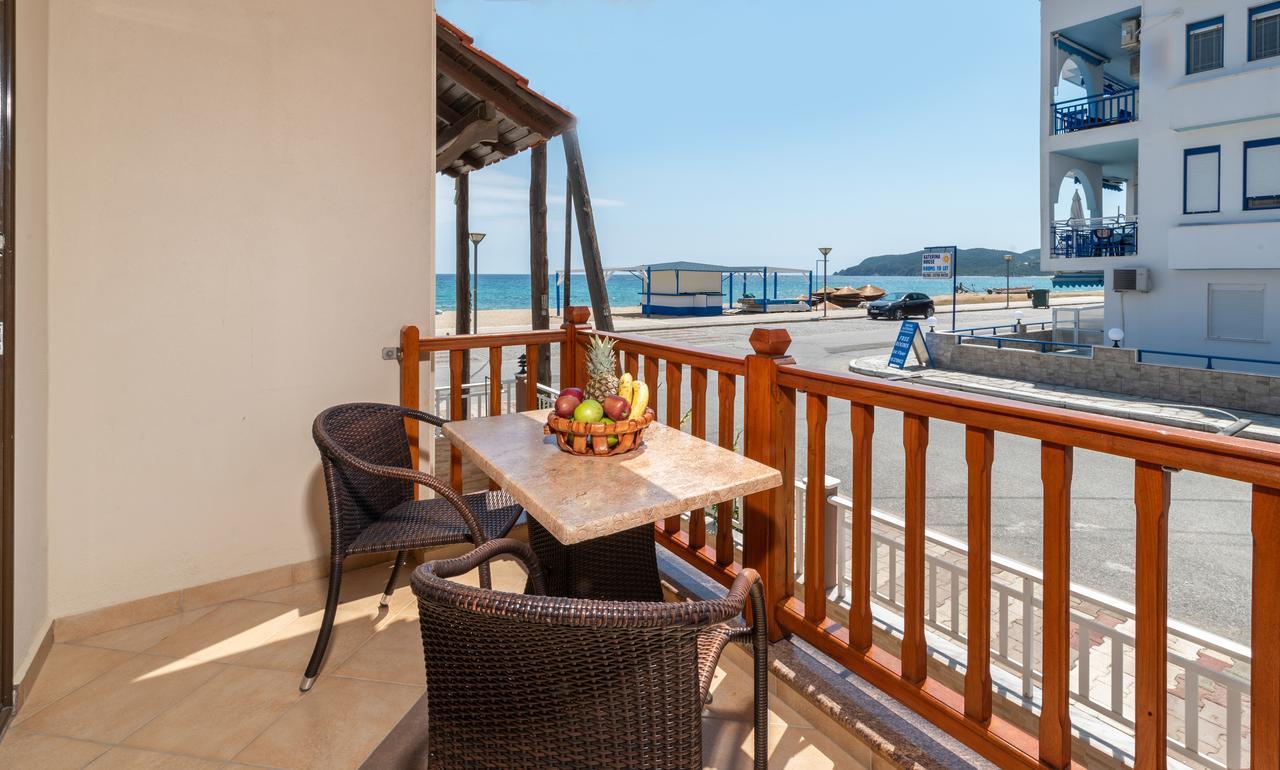 סארטי House Kostas On The Beach מראה חיצוני תמונה