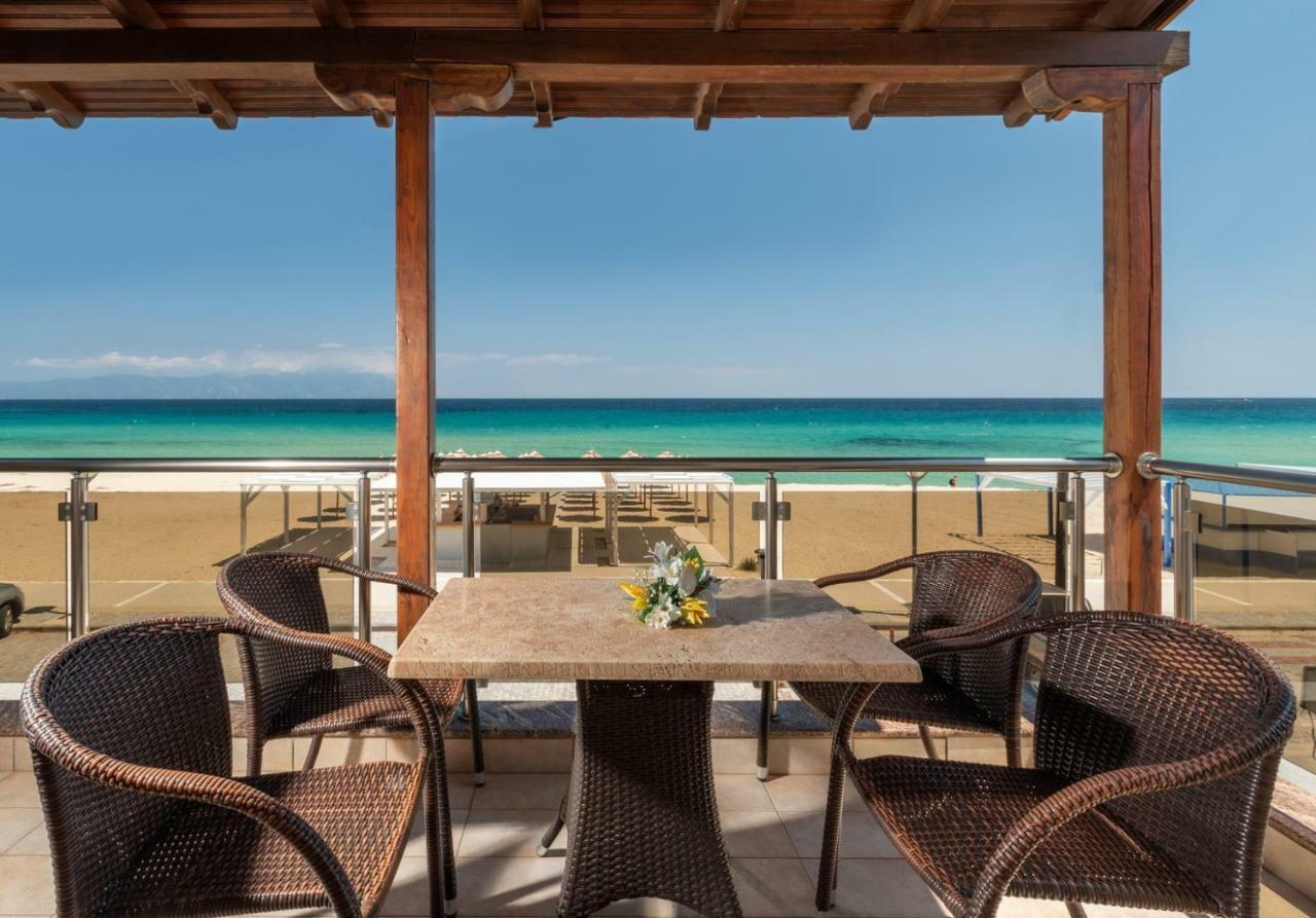 סארטי House Kostas On The Beach מראה חיצוני תמונה