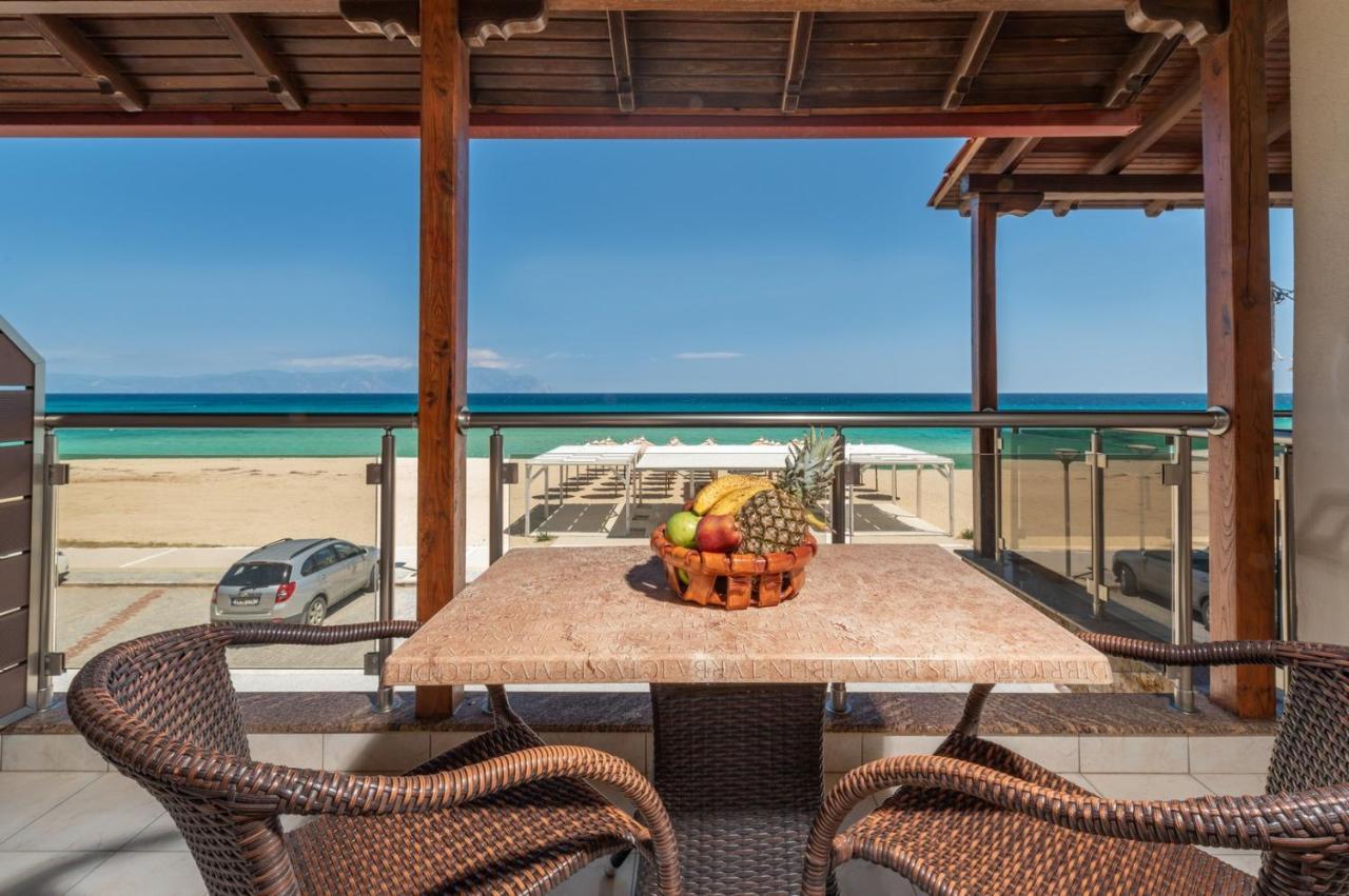 סארטי House Kostas On The Beach מראה חיצוני תמונה